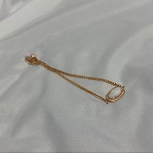 KENDRA SCOTT ELAINE BRACELET IN MOTHER OF PEARL